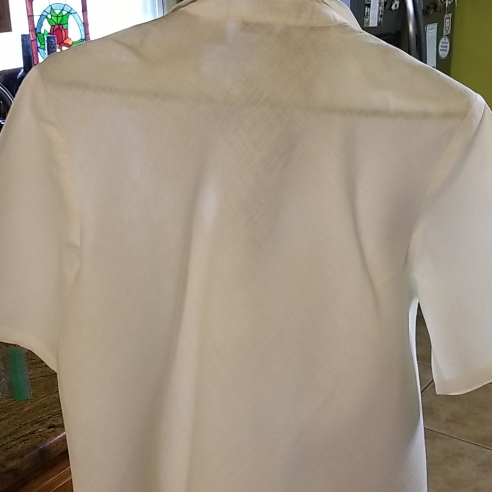 Top pullover button front - Picture 3 of 4